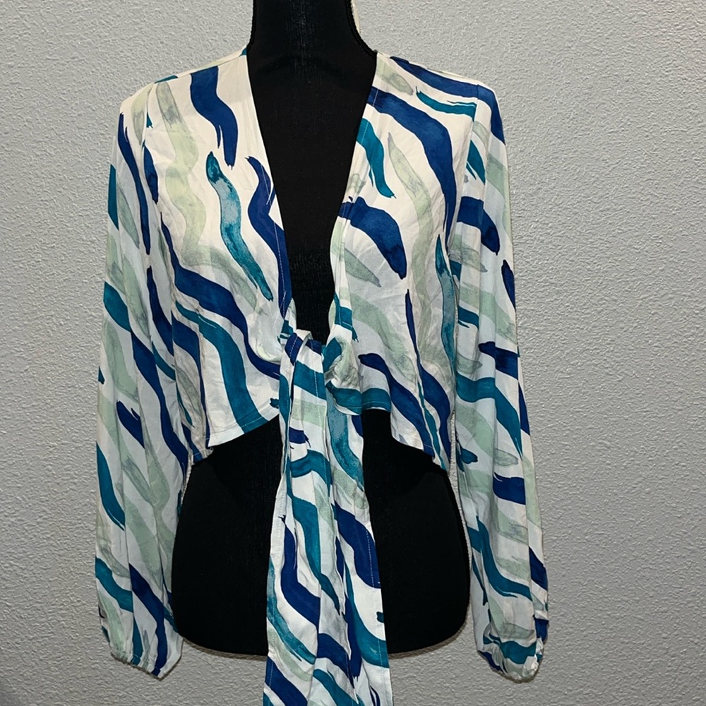 Iman. Wrap global collection.